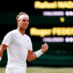 Rafael Nadal celebra un punto ante Federer. (Foto: Efe)