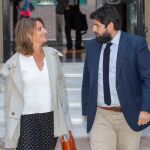 La ministra Teresa Ribera, junto al presidente murciano, Fernando López Miras, en una imagen de archivo