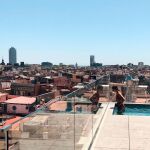 La inicitaiva de Damm permite descubrir terrazas con vistas a Barcelona privilegiadas como la del Yurbban Passage