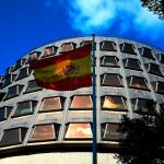 El Pleno del Tribunal Constitucional ha dado respuesta al conflicto positivo de competencia promovido por el Gobierno de Cataluña