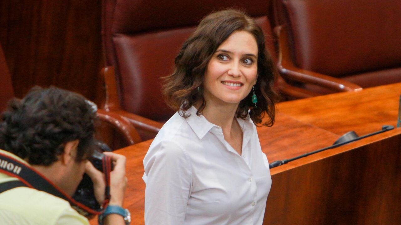 Ayuso, ante el reto de unir a Ciudadanos y Vox