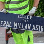 La placa con el nombre de la calle dedicada a Millán Astray fue retirada en abril del 2019