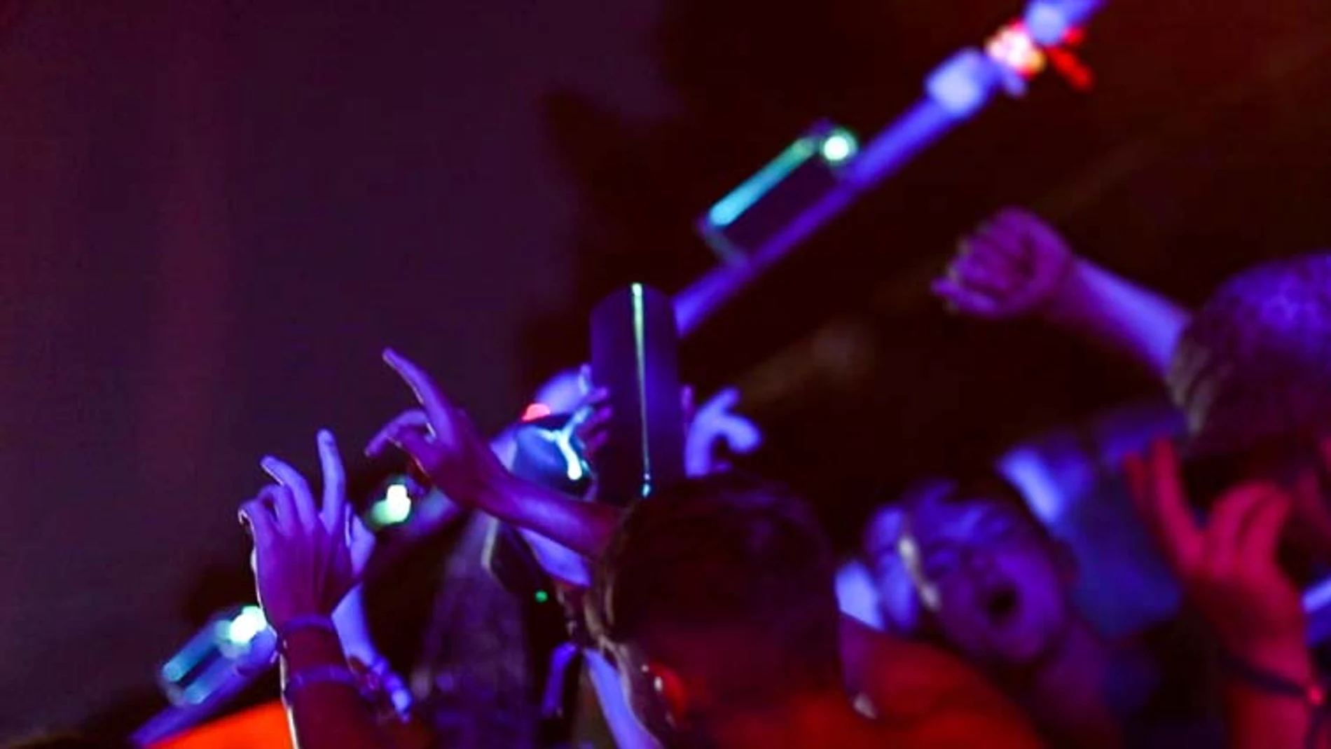 La fiesta comenzó para celebrar la Nochevieja