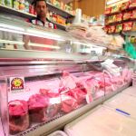 El 37,5% de la carne fresca que se consume en el hogar corresponde a la de pollo | R.M.