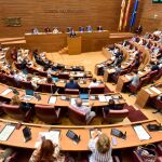 Les Corts pide al Gobierno los fondos retenidos y la parte del IVA