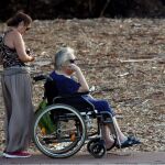 La falta de autonomía personal obliga a muchas personas a preferir permanecer siempre en casa, donde se sienten más seguros que en la calle / Foto: Ke-Imagen