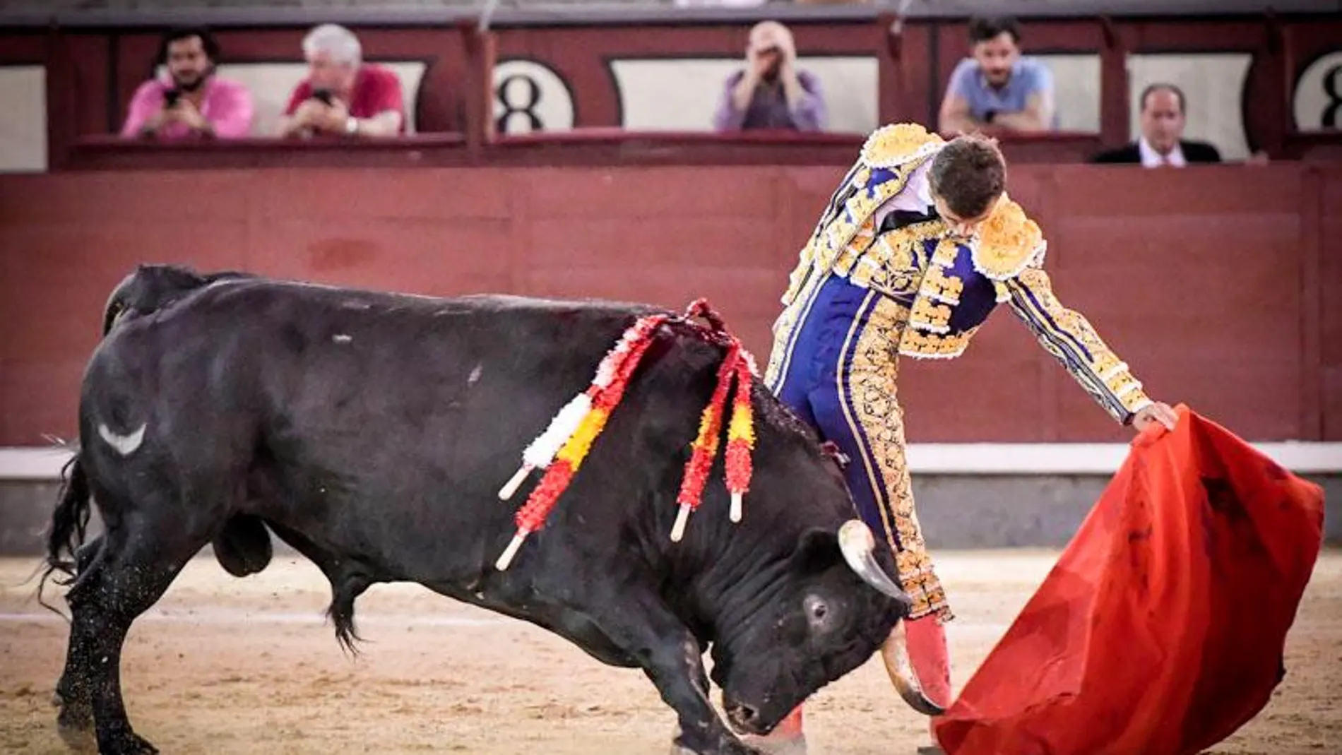 Dorian Cantón fue el espada destacado de la noche (Foto: Plaza1)