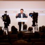 La «Ley Aragonès» es bautizada con el nombre del vicepresidente y conseller de Economía, sale de una conselleria de izquierdas, pero tiene espíritu liberal