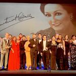 Los asistentes posaron durante el homenaje que El Teatro de la Zarzuela hizo a la soprano. Foto: Teatro de la Zarzuela