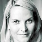 Imagen oficial de la futura reina de Noruega. Foto: Casa Real noruega