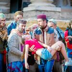 Durante el ensayo de «Sansón y Dalila», el Teatro Romano de Mérida acogió a 400 personas: además de los actores, participan en la ópera como figurantes personas de asociaciones por la inclusión social. Foto: Jero Morales