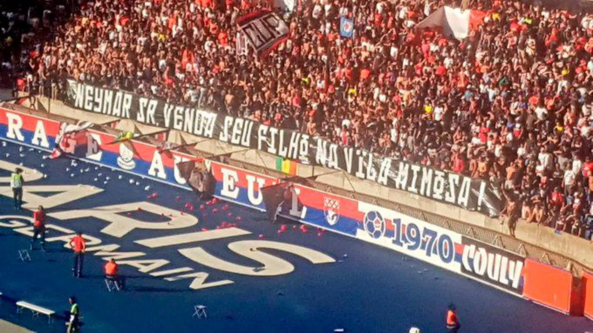 Neymar, en su partido con el PSG