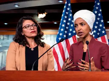 Ilhan Omar y Rashida Tlaib durante una rueda de prensa tras el ataque de Trump/Efe Ilhan Omar y Rashida Tlaib durante una rueda de prensa tras el ataque de Trump/Efe