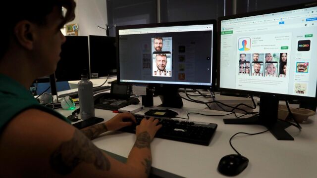 Los trabajadores sólo de la mitad de las empresas con más de diez empleados disponen de conexión a internet