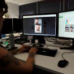Los trabajadores sólo de la mitad de las empresas con más de diez empleados disponen de conexión a internet