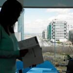 Los dueños de viviendas en Madrid percibirán una reducción en su recibo del IBI a partir del próximo año. Foto: JESÚS G. FERIA