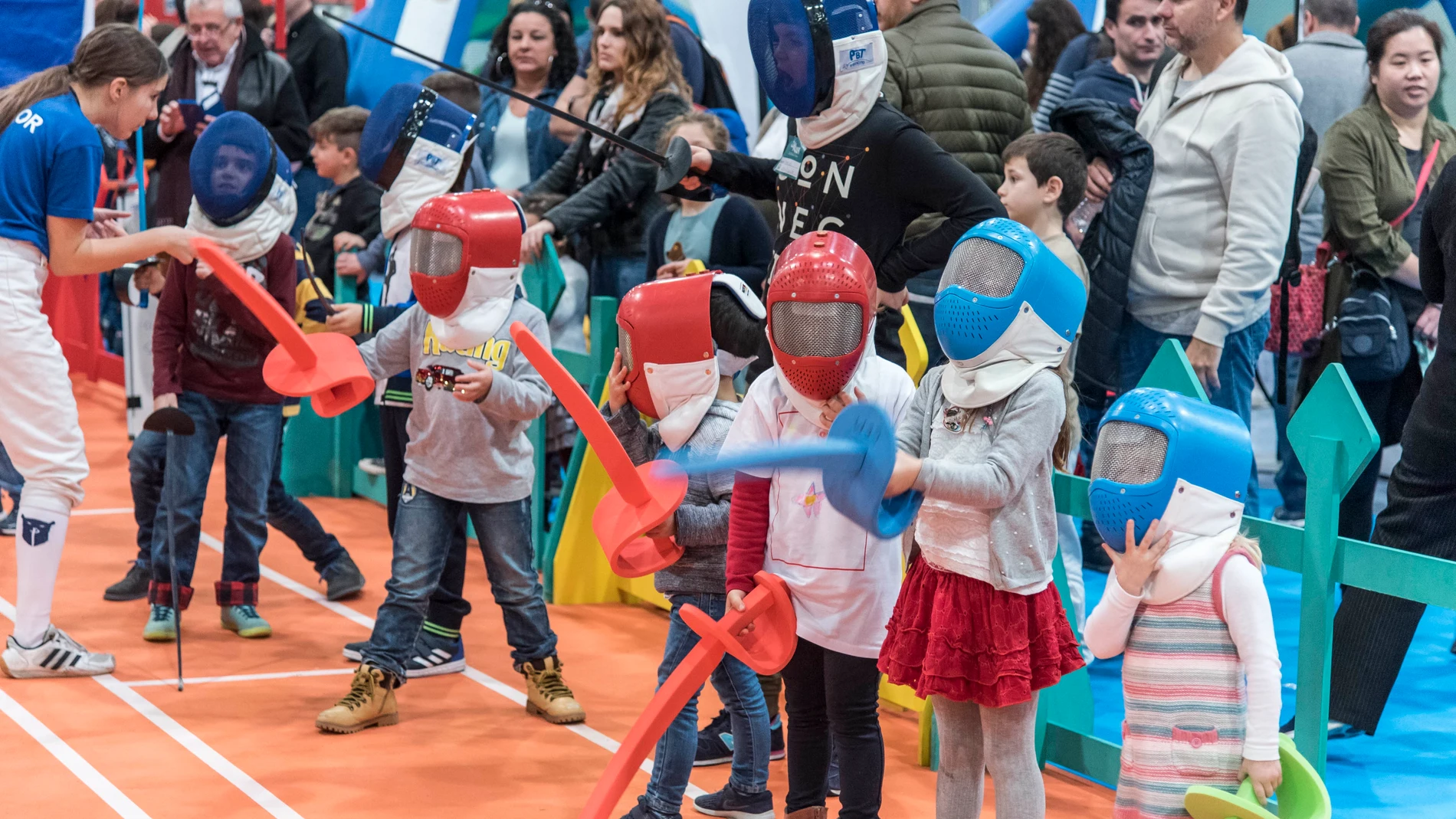 Ifema.- Juvenalia se acercará a la comunidad educativa con un día dedicado a los coles