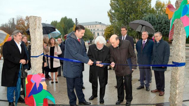 Inauguración de la exposición “Burgos, legua cero del viaje de Magallanes-Elcano” y de la instalación escultórica “Huellas” de Cristóbal Gabarrón