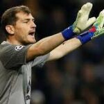 Iker Casillas, durante un partido con el Oporto