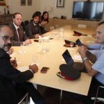 En la imagen, el conseller de Interior, Miquel Buch en la reunión