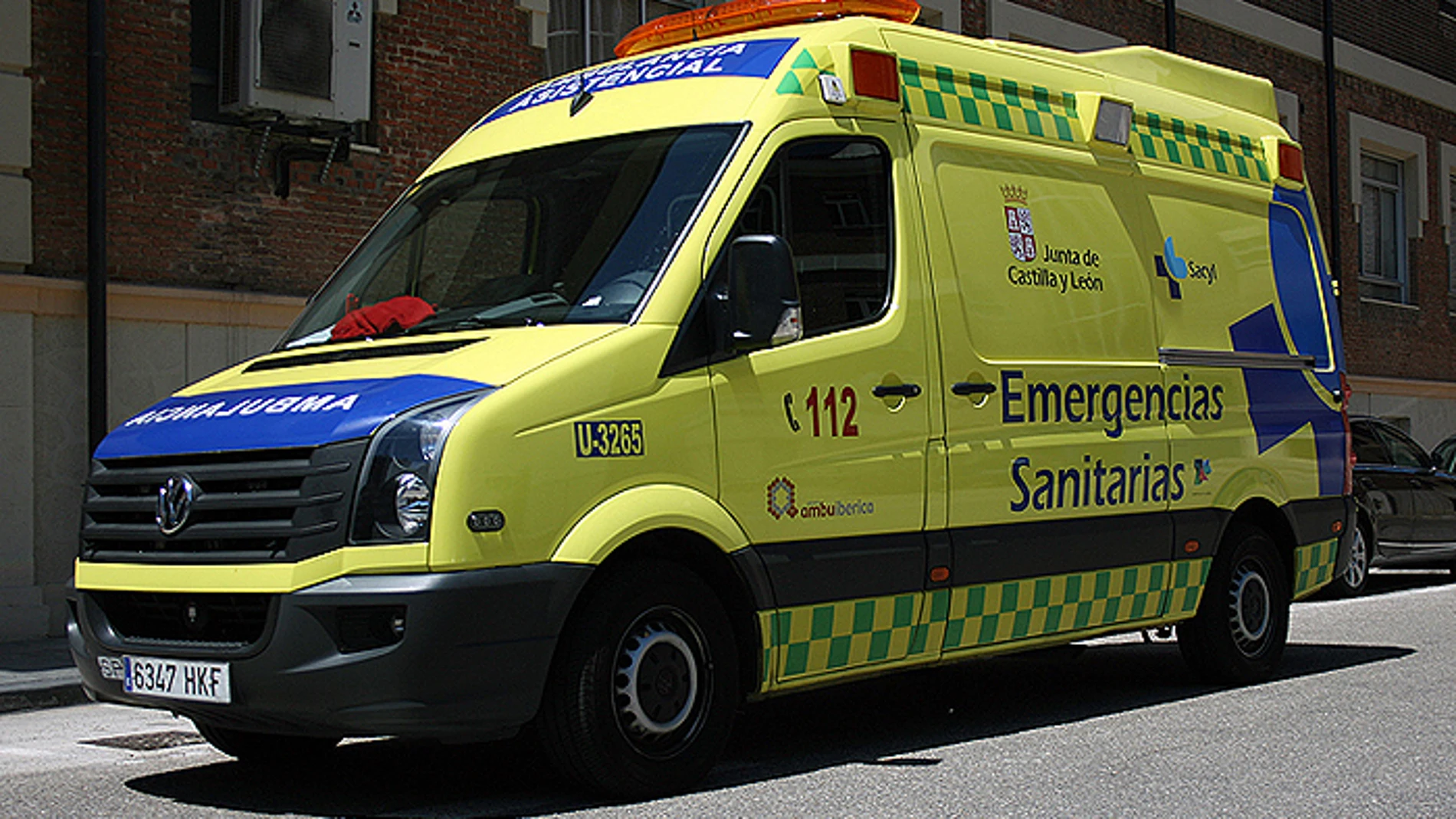 Ambulancia de Sacyl desplazada al lugar de los hechos