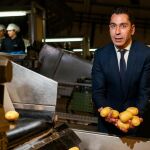 Javier Meléndez en la planta de Medina del Campo
