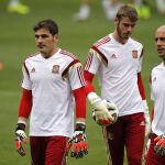 Pepe Reina, con Casillas y De Gea en una foto de archivo