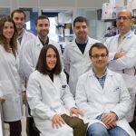 Los investigadores del Cima y la Clínica pertenecientes a la línea de uso de organoides: los Dres. Irati Macaya, Rodrigo Entrialgo, Adrián Vallejo, Silve Vicent, Mariano Ponz-Sarvise; y abajo, Esther Blanco e Iker Feliu.