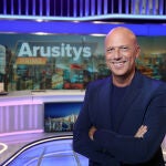 Alfonso Arús en el plató de «Arusitys Prime», un programa en directo que se estrena hoy en Antena 3