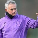 Jose Mourinho dirige su primer entrenamiento con el TottenhamTOTTENHAM21/11/2019