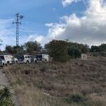 Mientras miembros de la UCO de la Guardia Civil durante el registro de la vivienda del sospechoso