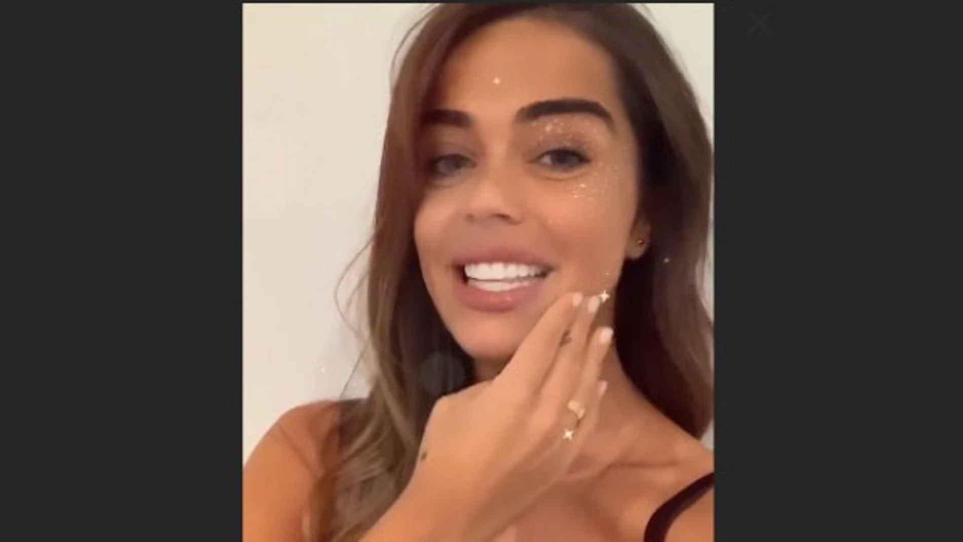 Captura del instagram stories que subió la influencer Violeta Magriñan recomendado no tomar anticonceptivos