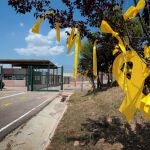 Aspecto de los accesos, desde la C-55, al centro penitenciario de Lledoners, en el término municipal de Sant Joan de Vilatorrada (Barcelona). EFE/Susanna Sáez
