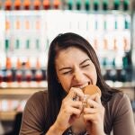 La ingesta de comida basura debe limitarse