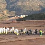 Las fuerzas de seguridad buscan los el cuerpo de Marta Clavo en el vertedero de Dos Aguas (Valencia)