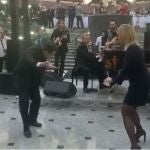 María Zajárova complació a sus seguidores en Instagram al compartir a través de su cuenta un vídeo en el que interpreta un divertido baile en una fiesta celebrada en la sede la Cancillería en Moscú