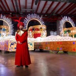Así son las carrozas de Melchor, Gaspar y Baltasar que mañana recorrerán el Paseo de la Castellana desde Nuevos Ministerios hasta Cibeles
