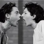 Marina Abramovic y Ulay en una de sus célebres performances