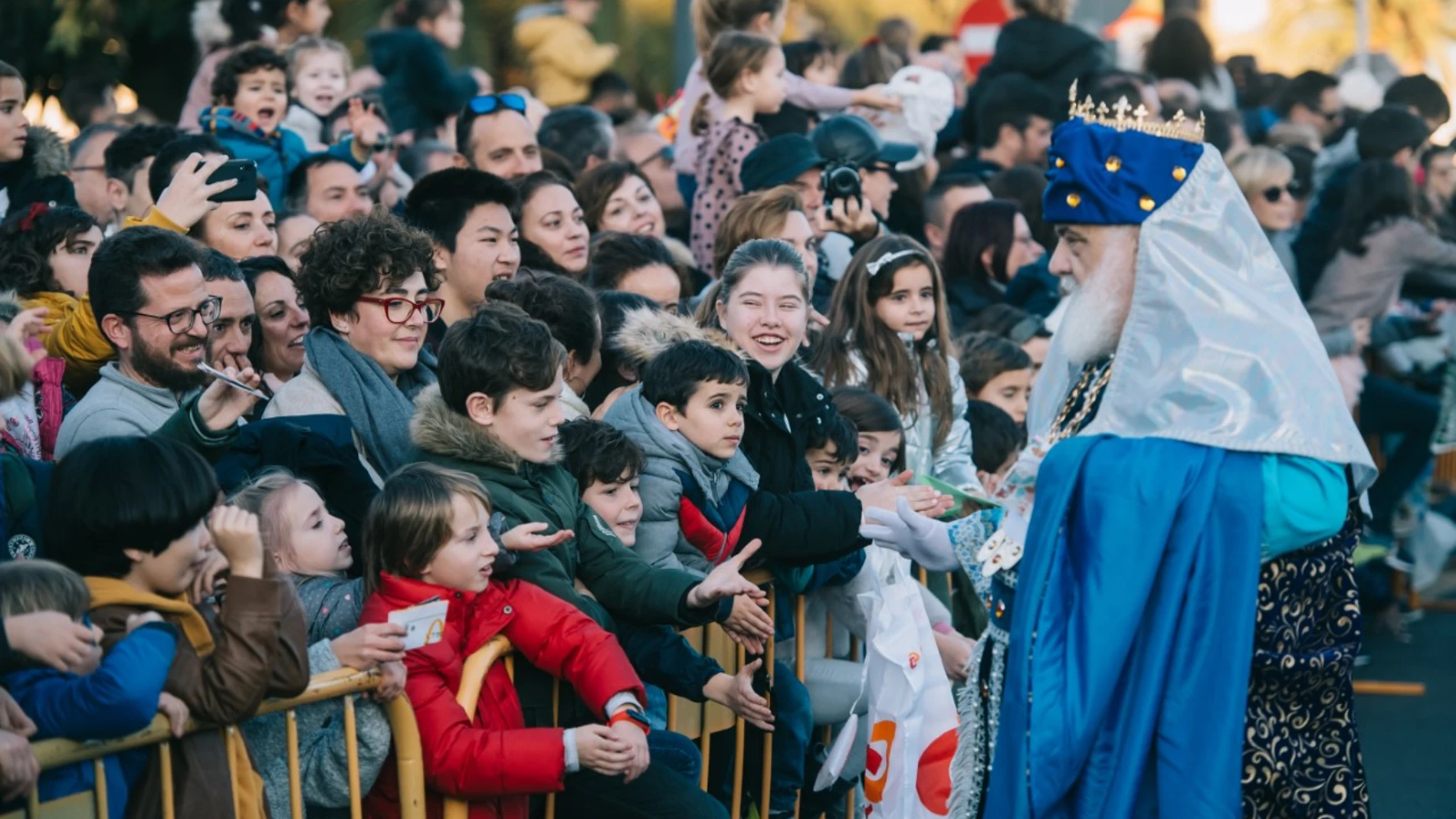 Valencia celebra todos los años una de las cabalgatas más espectaculares