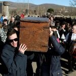 GRAF8263. ALMARZA (SORIA), 06/01/2020.- Las localidades de Almarza y San Andr&eacute;s de Soria reviven el traslado del arca, una tradici&oacute;n original y con setecientos a&ntilde;os de historia. EFE/Wifredo Garcia.