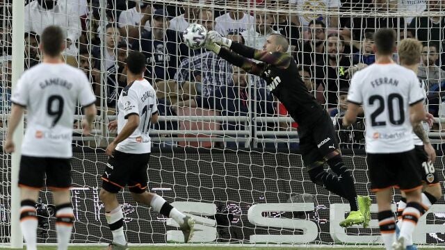 Jasper Cillessen con el Valencia.