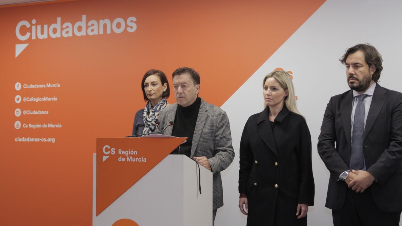 Cs rompe su pacto con PP y Vox y llevará la Ley del Mar Menor a la Asamblea
