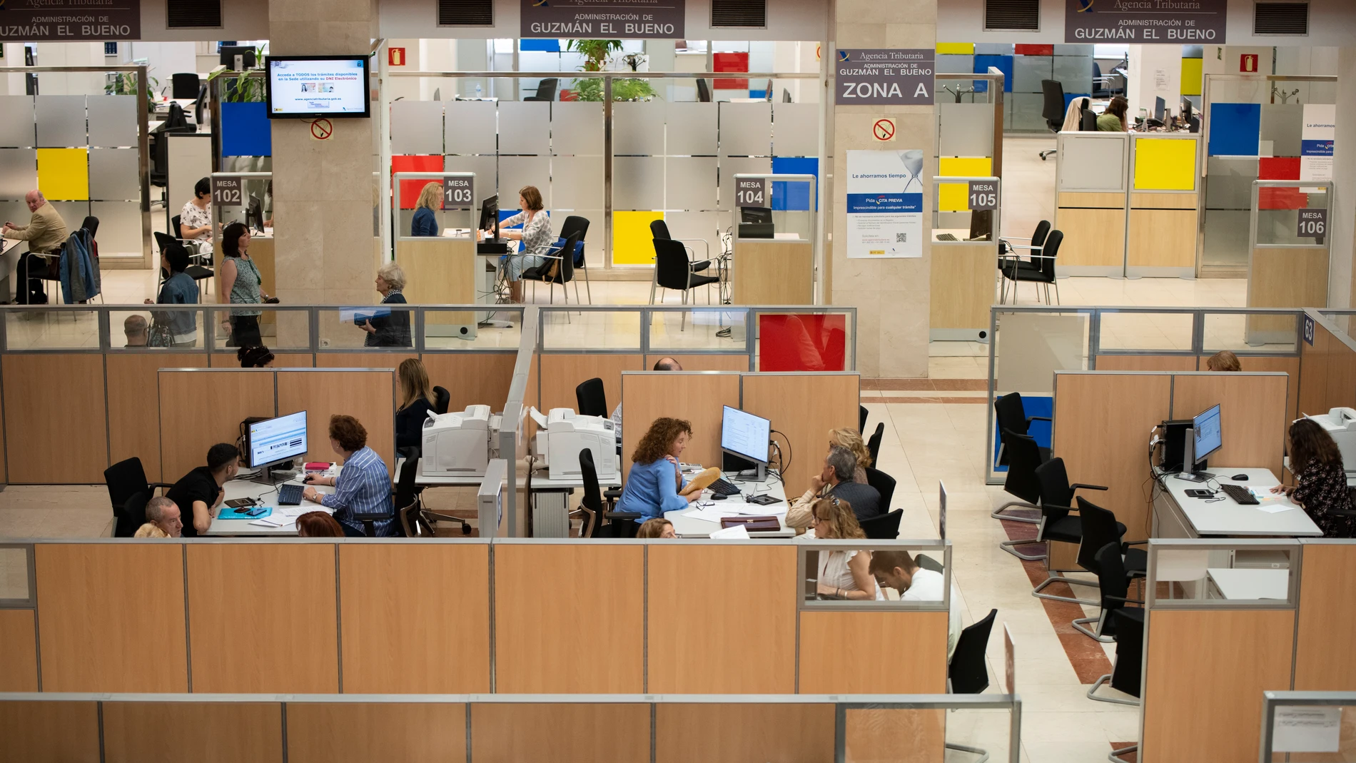 Los funcionarios tendrán que esperar
