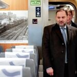 El ministro de Fomento en funciones y próximo titular de la cartera de Transporte, Movilidad y Agenda Urbana, José Luis Ábalos, ayer, en Valencia