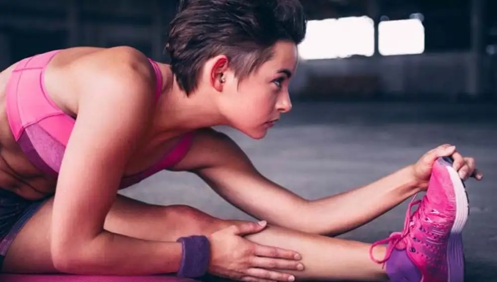 Conoce los beneficios de practicar HIIT, yogalates, tela áerea y fitboxing