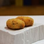 La croqueta del Restaurante Iván Cerdeño.CIGARRAL DEL ÁNGEL15/01/2020
