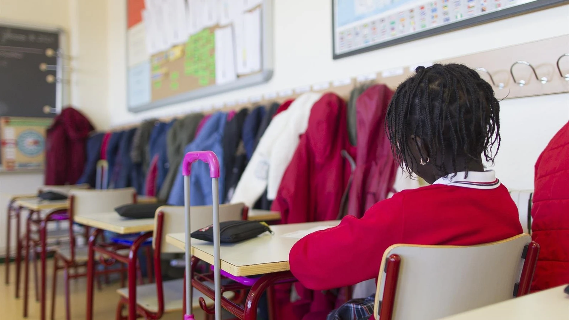 Escuelas Católicas considera "innecesaria" la exigencia del 'pin parental' pero defiende la decisión de los padres