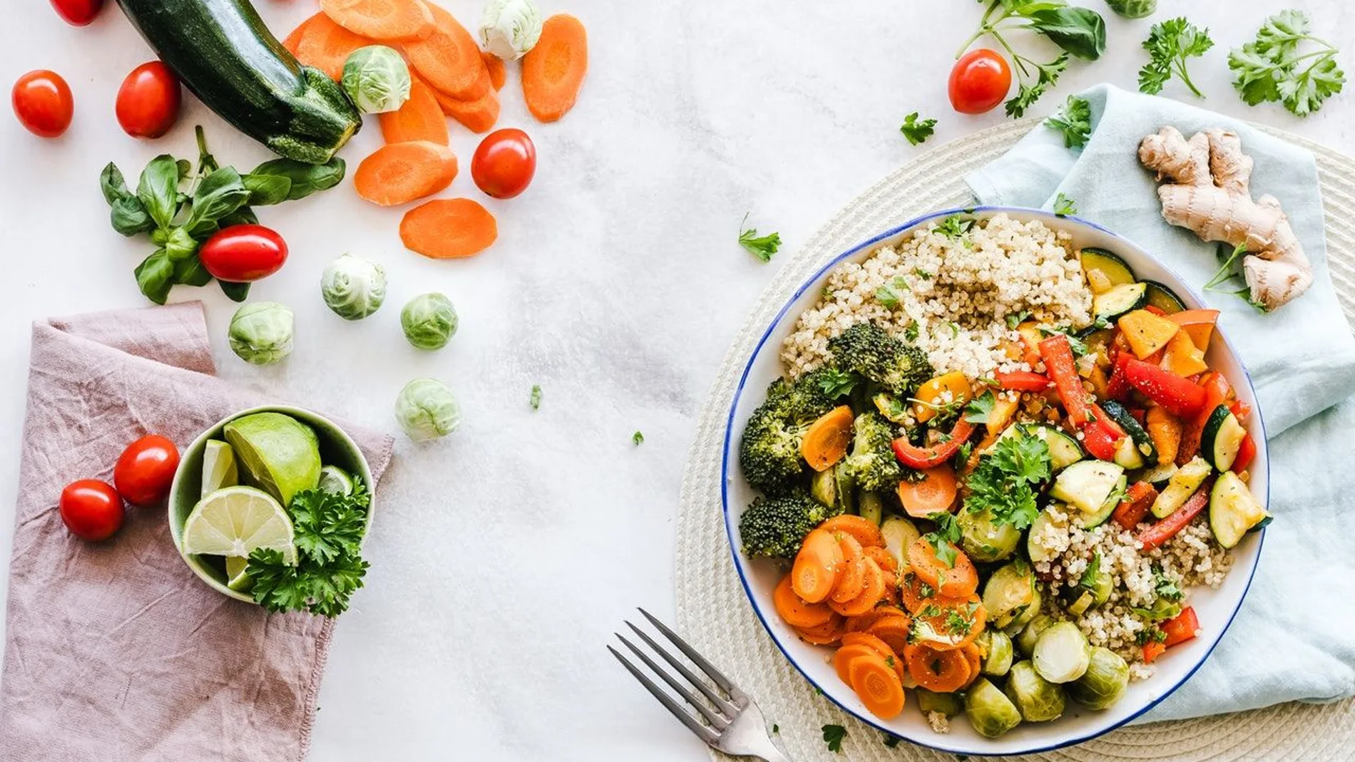 La mejor fuente de vitaminas, fibra, hierro y magnesio son las legumbres. Gracias al gran aporte de estos nutrientes, las legumbres pueden ayudar a prevenir el desarrollo de diabetes tanto en jóvenes como en personas mayores.