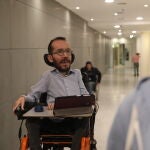 El portavoz de Unidas Podemos en el Congreso, Pablo Echenique por los pasillos del Congreso de los DiputadoMarta Fernández Jara / Europa Press21/01/2020