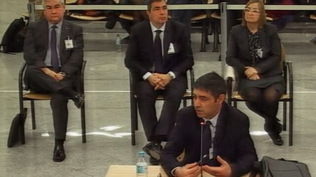 El mayor de los Mossos Josep Lluís Trapero, durante su declaración en el juicio a la ex cúpula de la Policía autonómica por su papel en el "procés"
